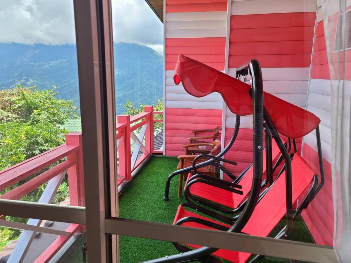 Julie'S Garden, Cingjing - Fon Chin Homestay 런아이 외부 사진
