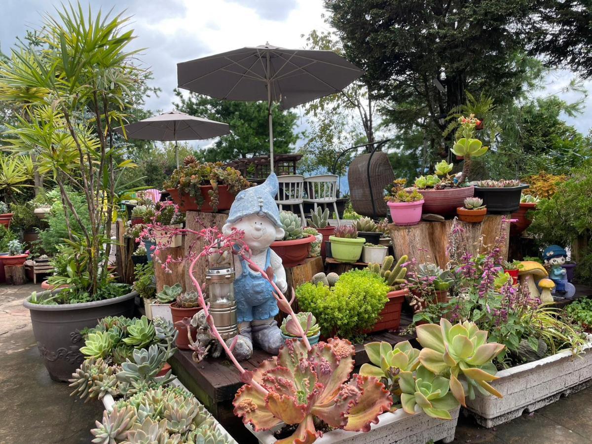 Julie'S Garden, Cingjing - Fon Chin Homestay 런아이 외부 사진